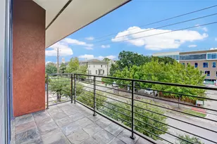 1501 California St, Houston, TX 77006 - Photo 17