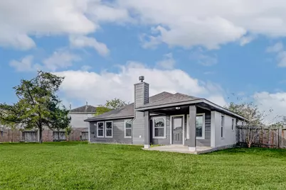 7027 Sun Creek Drive, Hitchcock, TX 77563 - Photo 25