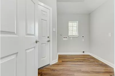 7027 Sun Creek Drive, Hitchcock, TX 77563 - Photo 9