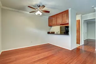 611 Hawthorne St, Houston, TX 77006 - Photo 7