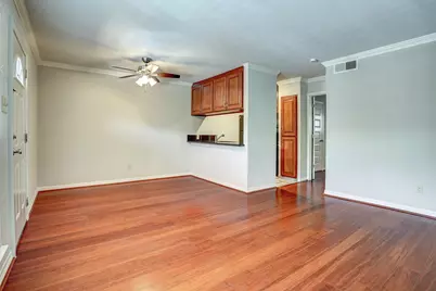 611 Hawthorne Street #6, Houston, TX 77006 - Photo 9