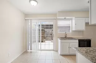 14759 Perthshire Rd, Houston, TX 77079 - Photo 5