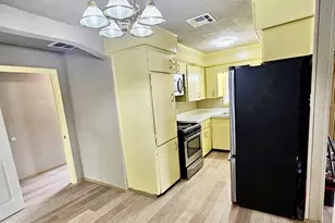 3026 Airport Blvd, Houston, TX 77051 - Photo 3