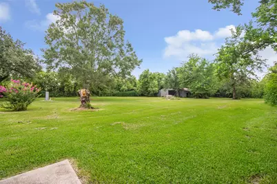 16716 Bohemian Hall Road, Crosby, TX 77532 - Photo 9