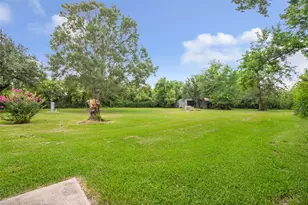 16716 Bohemian Hall Rd, Crosby, TX 77532 - Photo 9