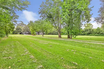 16716 Bohemian Hall Road, Crosby, TX 77532 - Photo 5