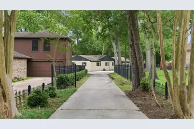 254 Springs Edge Dr, Montgomery, TX 77356 - Photo 3
