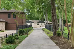 254 Springs Edge Dr, Montgomery, TX 77356 - Photo 3