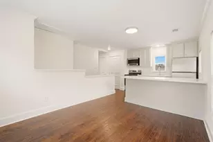 612 1/2 W Alabama St, Houston, TX 77006 - Photo 9