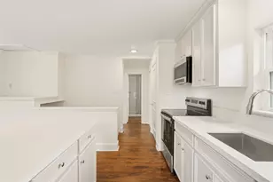 612 1/2 W Alabama St, Houston, TX 77006 - Photo 11