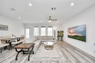 12319 Brandenburg Gate Dr, Houston, TX 77047 - Photo 17
