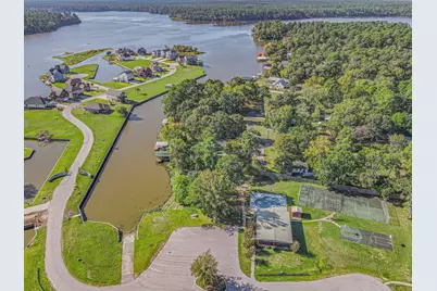 58 Lakecrest Lane, Huntsville, TX 77340 - Photo 7