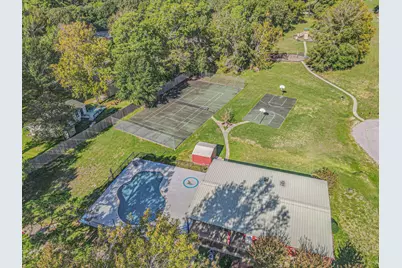 58 Lakecrest Lane, Huntsville, TX 77340 - Photo 9