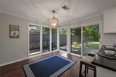 515 Azaleadell Drive, Houston, TX 77018 - Photo 11