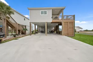 991 Seadrift Dr, Port Bolivar, TX 77650 - Photo 35