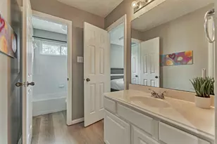 30 Rowan Tree Pl, The Woodlands, TX 77384 - Photo 35