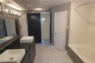 11302 Meadow Lake Dr, Houston, TX 77077 - Photo 19