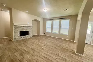 1134 Gemstone Ct, Baytown, TX 77521 - Photo 11