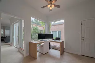11914 Ashmead Dr, Houston, TX 77077 - Photo 7