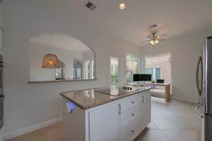 11914 Ashmead Dr, Houston, TX 77077 - Photo 7