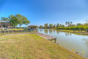 1575 Yaupon Cove Dr, Onalaska, TX 77360 - Photo 25