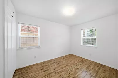 4403 Cynthia Street, Bellaire, TX 77401 - Photo 7
