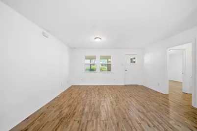 4403 Cynthia Street, Bellaire, TX 77401 - Photo 3