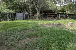 1225 County Rd 878B, Sweeny, TX 77480 - Photo 9