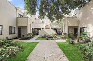 402 Tuam St, Houston, TX 77006 - Photo 3