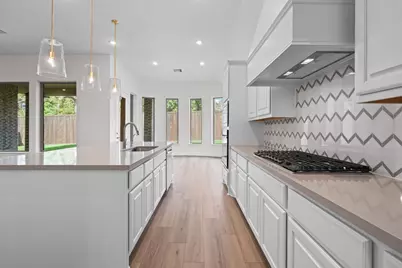 10014 Larkin Cove, Willis, TX 77318 - Photo 7