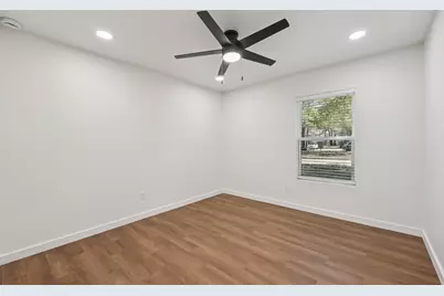 14 Fiddleleaf Court, The Woodlands, TX 77381 - Photo 31