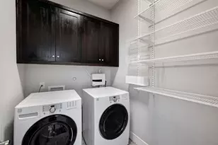 2424 Couch St, Houston, TX 77008 - Photo 21