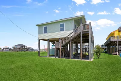844 S Sage Road, Crystal Beach, TX 77650 - Photo 7