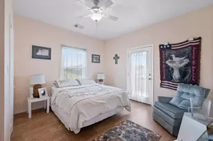 844 S Sage Rd, Crystal Beach, TX 77650 - Photo 15