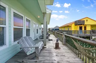 844 S Sage Rd, Crystal Beach, TX 77650 - Photo 19