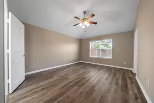 16658 Bluefin St, Crosby, TX 77532 - Photo 13