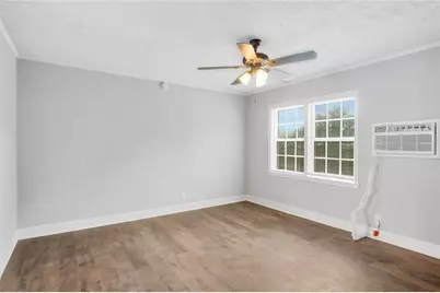 2311 N Louis Street, Victoria, TX 77901 - Photo 9