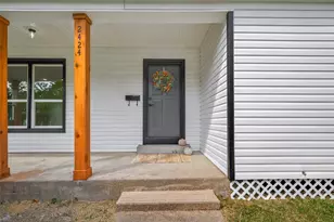 2424 Oaklawn Dr, La Marque, TX 77568 - Photo 3