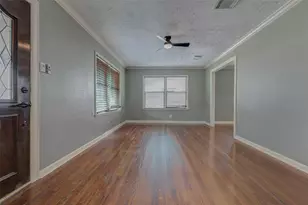 2043 Alta Vista St, Houston, TX 77023 - Photo 5