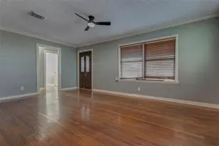 2043 Alta Vista St, Houston, TX 77023 - Photo 7