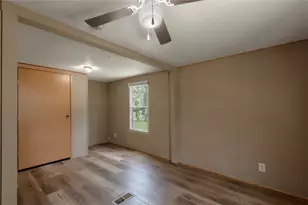 37 Riverside Ln, Huntsville, TX 77320 - Photo 13