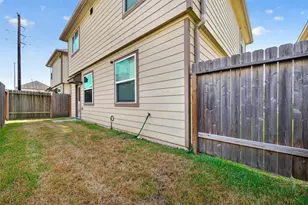 18851 Lansdowne Stream Path, Katy, TX 77449 - Photo 25