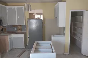 5731 Montclair Hill Ln, Rosharon, TX 77583 - Photo 9