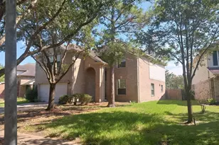 5731 Montclair Hill Ln, Rosharon, TX 77583 - Photo 3