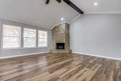 114 Belvedere Drive, Conroe, TX 77301 - Photo 5