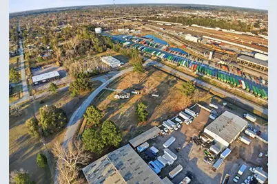 7116 Elbert Street, Houston, TX 77028 - Photo 11