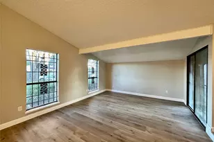 5651 Condon Ln, Houston, TX 77053 - Photo 3
