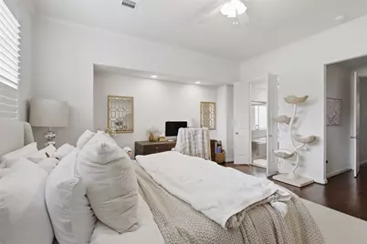 1665 Upland Lakes, Houston, TX 77043 - Photo 13