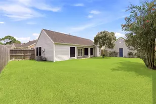 16625 Ivy Grove Dr, Houston, TX 77058 - Photo 21