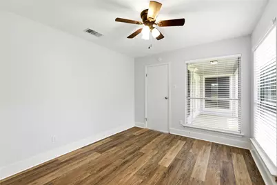 16625 Ivy Grove Drive, Houston, TX 77058 - Photo 17
